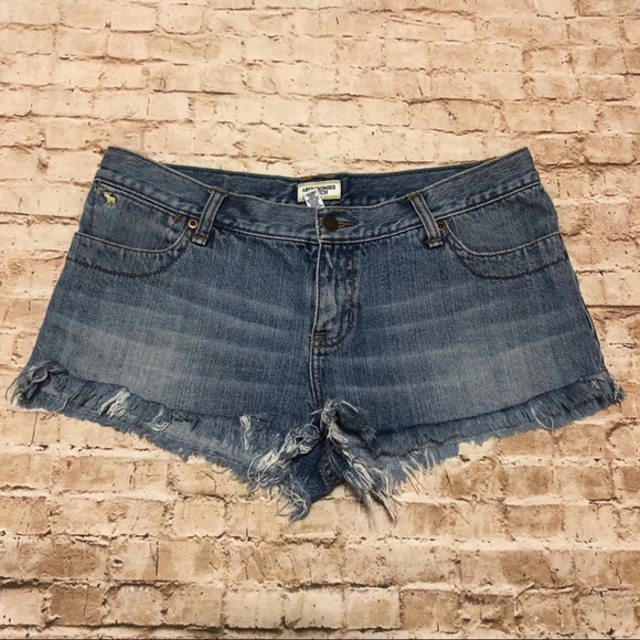 A+F Denim Cutoff Blue Jean Shorts - Picture 2 of 8